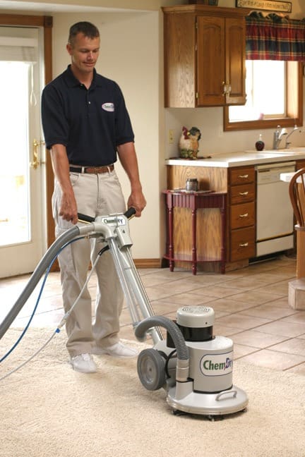 Rotary extraction carpet cleaning